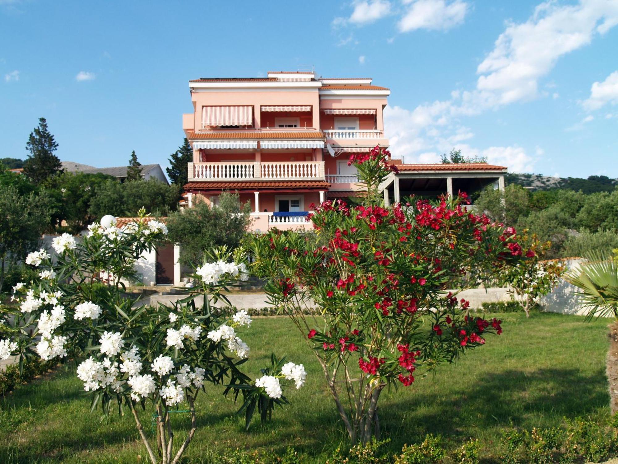Apartments Banic Barbat na Rabu المظهر الخارجي الصورة