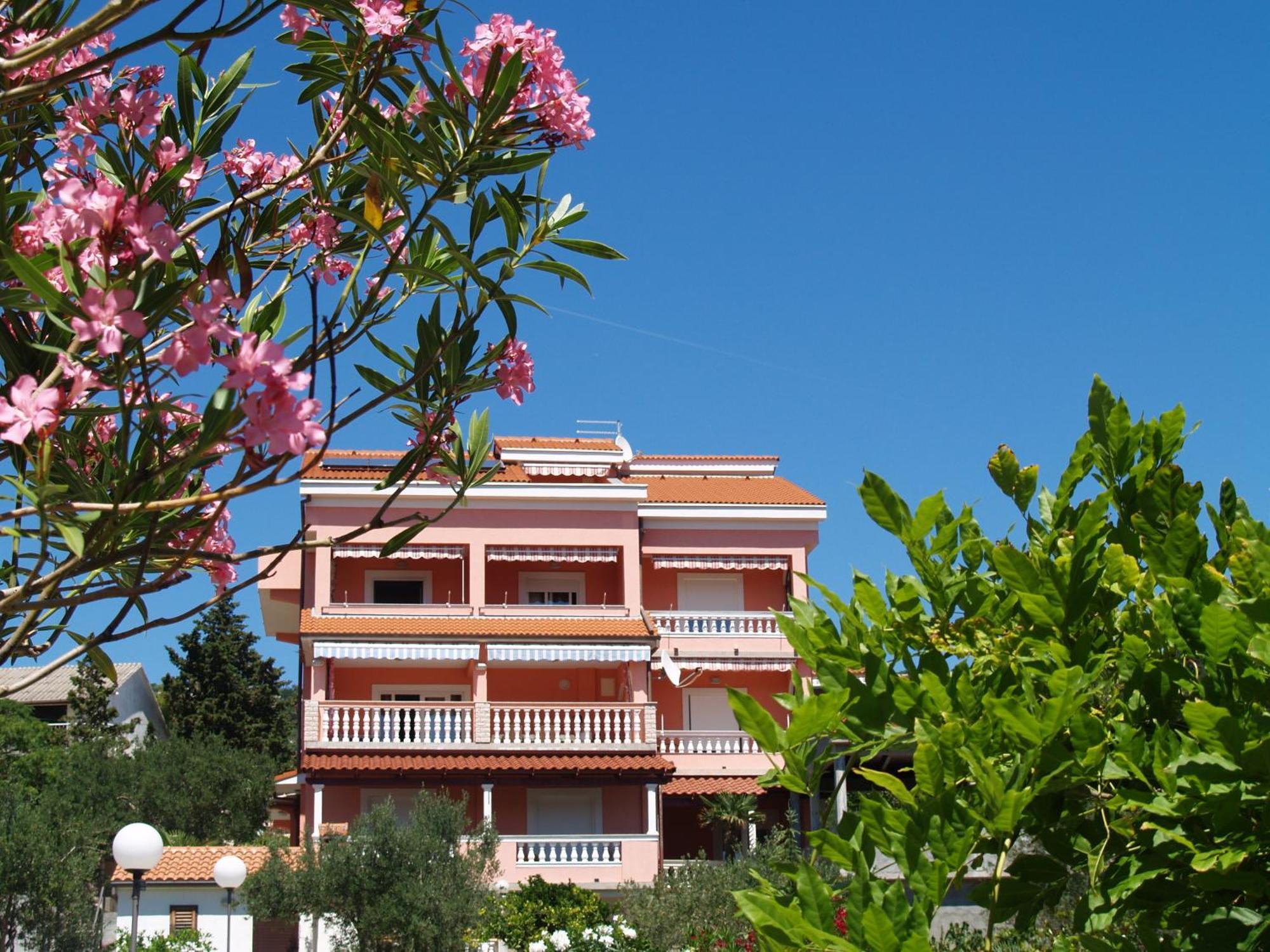 Apartments Banic Barbat na Rabu المظهر الخارجي الصورة